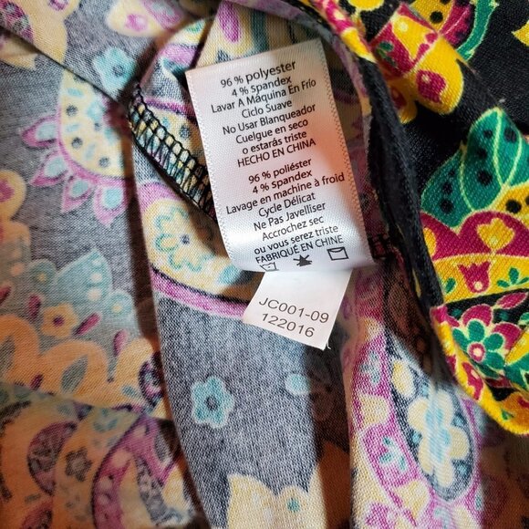 🚨131 Lularoe Short Sleeve Paisley Tunic Top - Picture 5 of 5